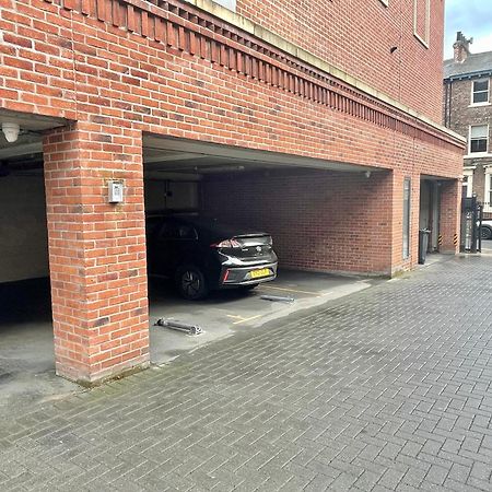 The Old Fire Station Luxury Apartment 约克 外观 照片